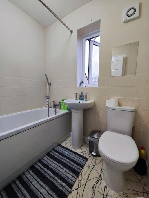 Harmony In Bicester Villa Esterno foto