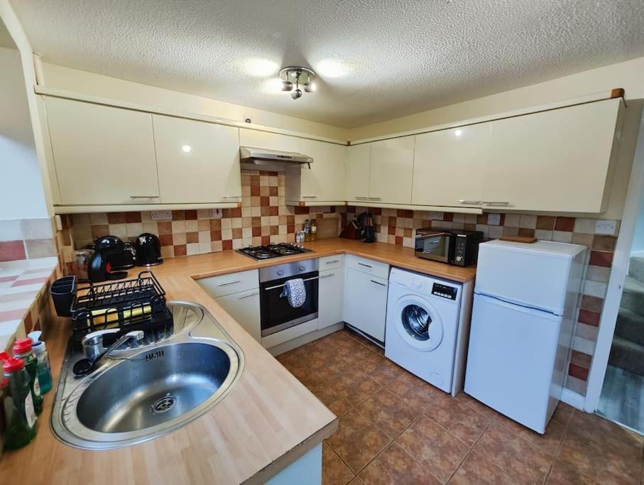 Harmony In Bicester Villa Esterno foto